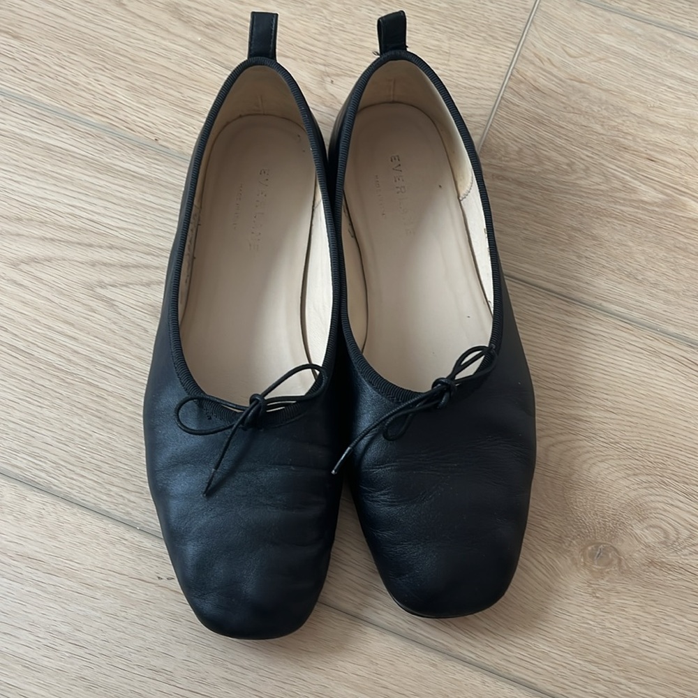 Everlane Black Leather Flats